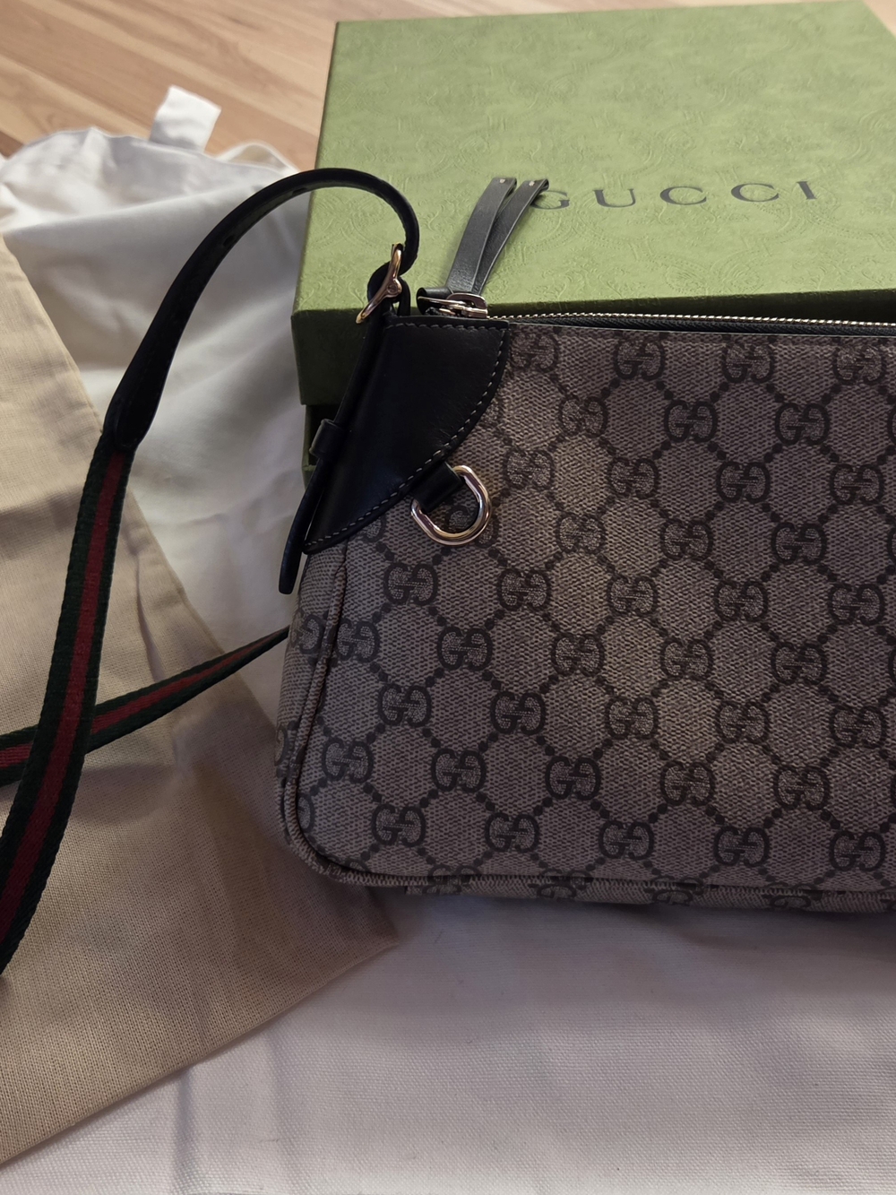 Gucci Brown GG Supreme Canvas Shoulder Bag with Black Leather Trim and Web Strap